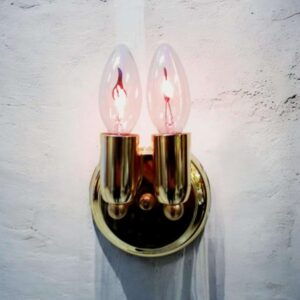 נר זיכרון זוגי עם תקע מובנה